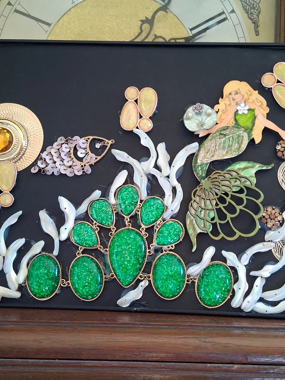 Green Mermaid Wall Art Accent - Iridescent Resin Sea Motif Jewelry Mixed Media - Picture 4 of 10
